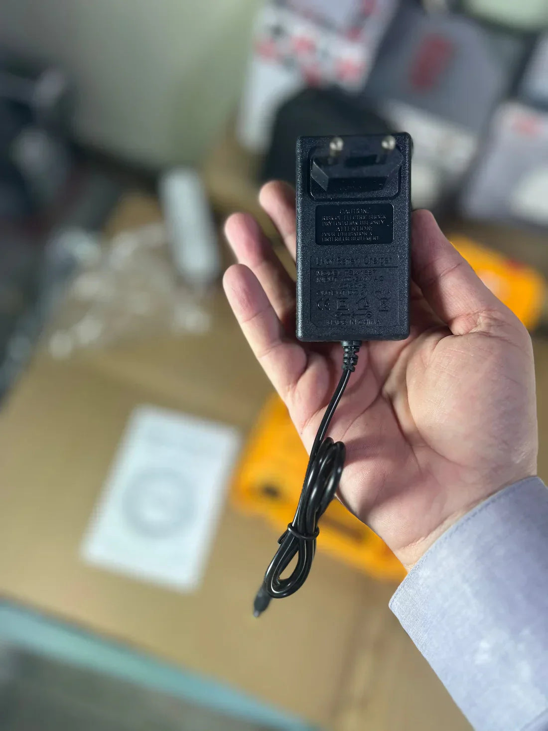 36V Dewalt drill machine and screw driver wath Double 2 battery