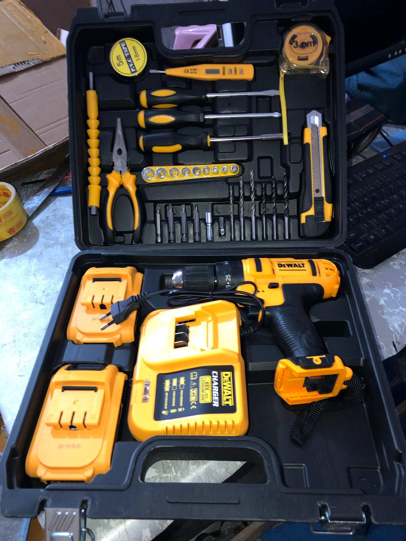 "DEWALT Style Cordless Drill with Set | Best for Home & Work!"